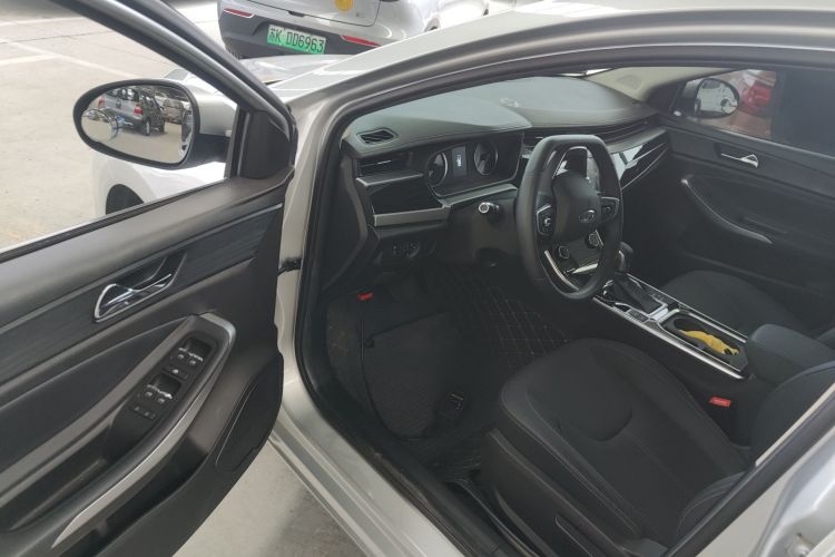 Chery Arrizo 5 2024 immagine di auto #12