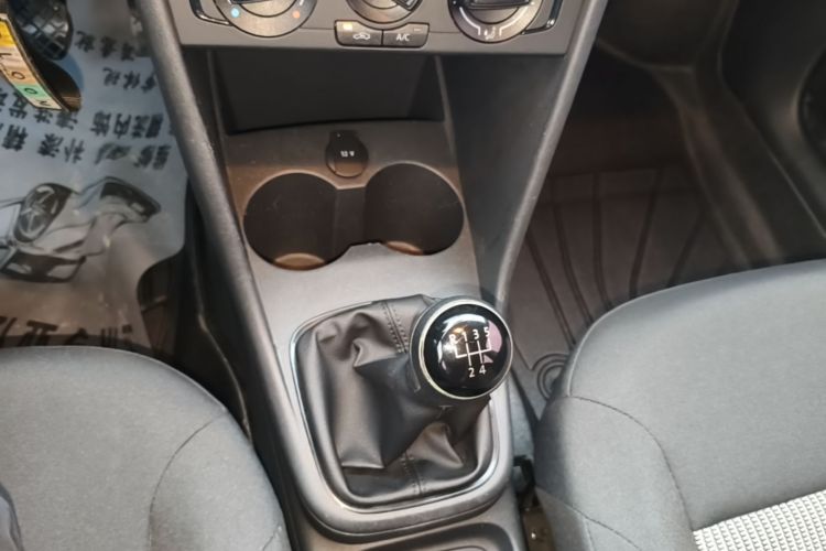 Volkswagen Polo 2018 #18 Volkswagen Polo 2018 car image #18