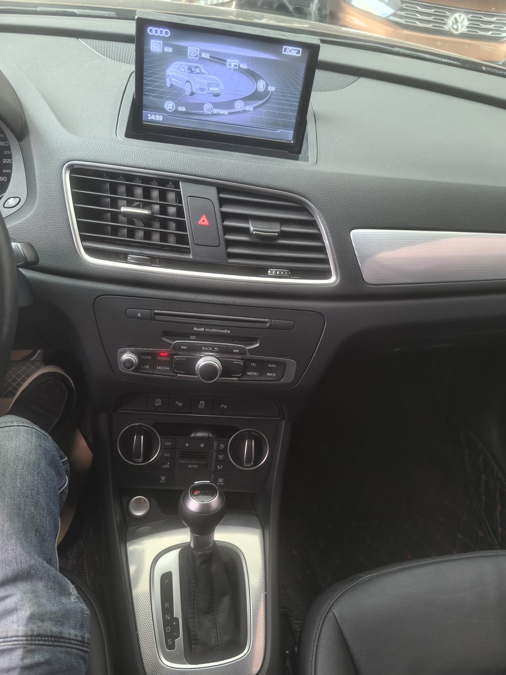 Audi Q3 2016 #15 Audi Q3 2016 car image #15