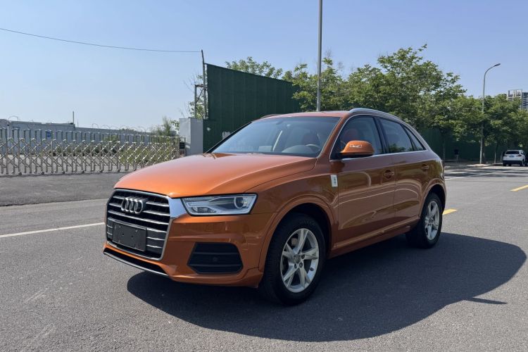 Audi Q3 2017 car image #2