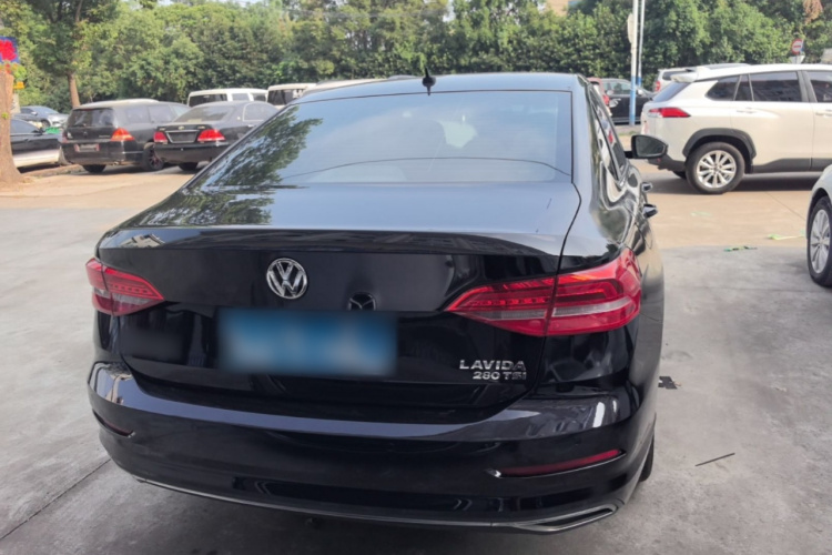 Volkswagen Lavida 2018 #6 Volkswagen Lavida 2018 car image #6