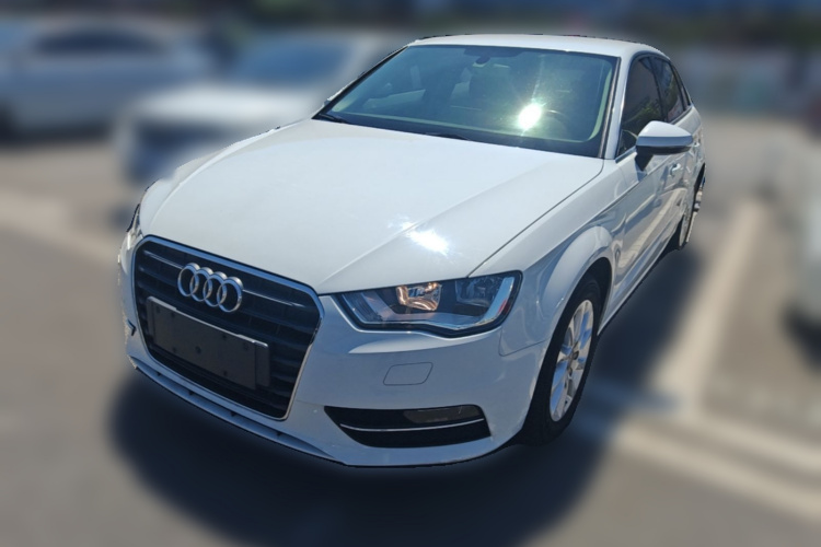 Audi A3 2016 car image #2