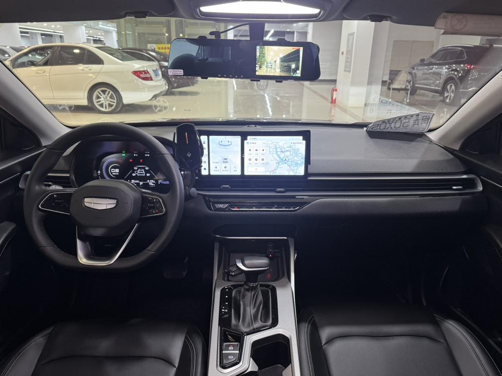 GEELY Emgrand 2025 car image #5