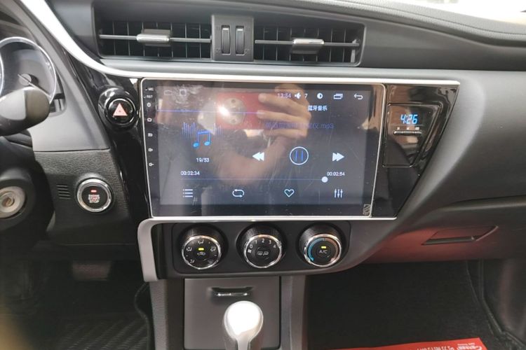 Toyota Corolla 2017 #14 Toyota Corolla 2017 car image #14