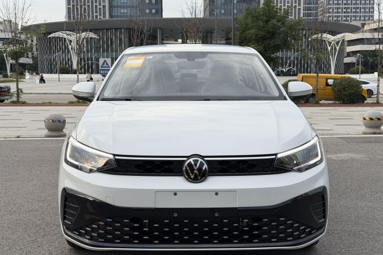Volkswagen Lavida 2026 car image #4