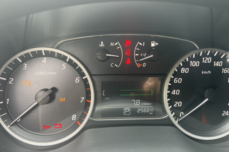 GEELY Emgrand 2024 car image #13
