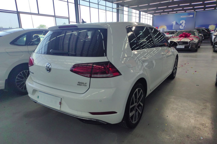 Volkswagen Golf 2020 #5 Volkswagen Golf 2020 car image #5