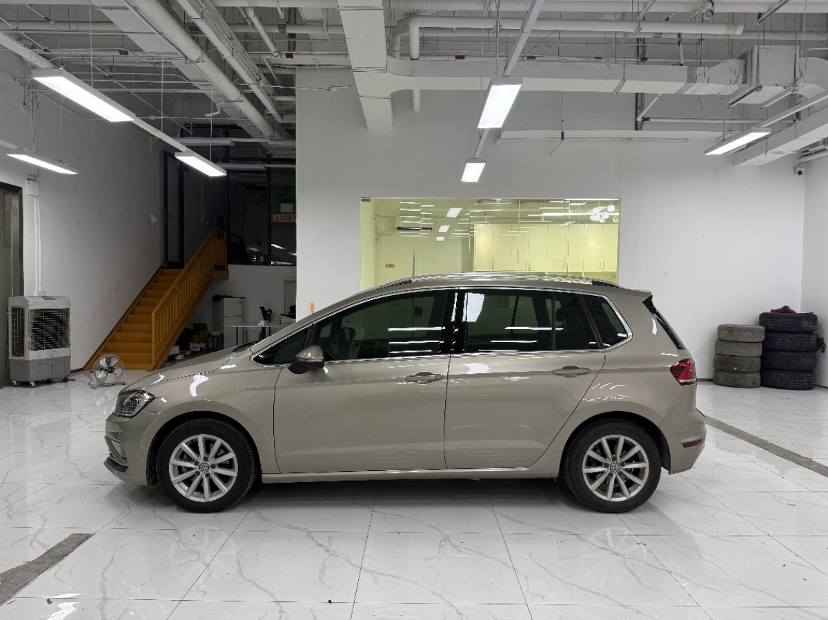 Volkswagen Golf Sportsvan 2019 #3 Volkswagen Golf Sportsvan 2019 صورة سيارة #3