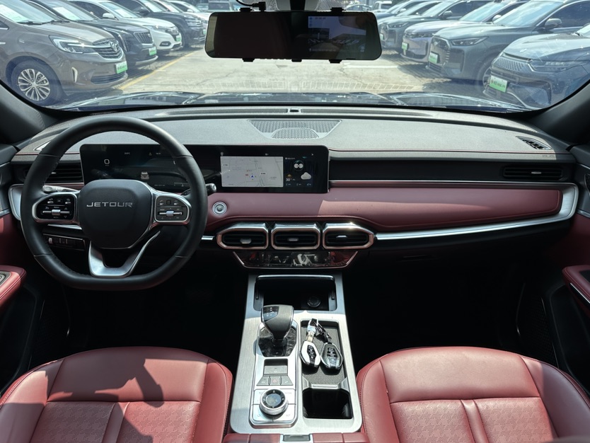 Jetour X70 PLUS 2025 #5 Jetour X70 PLUS 2025 car image #5