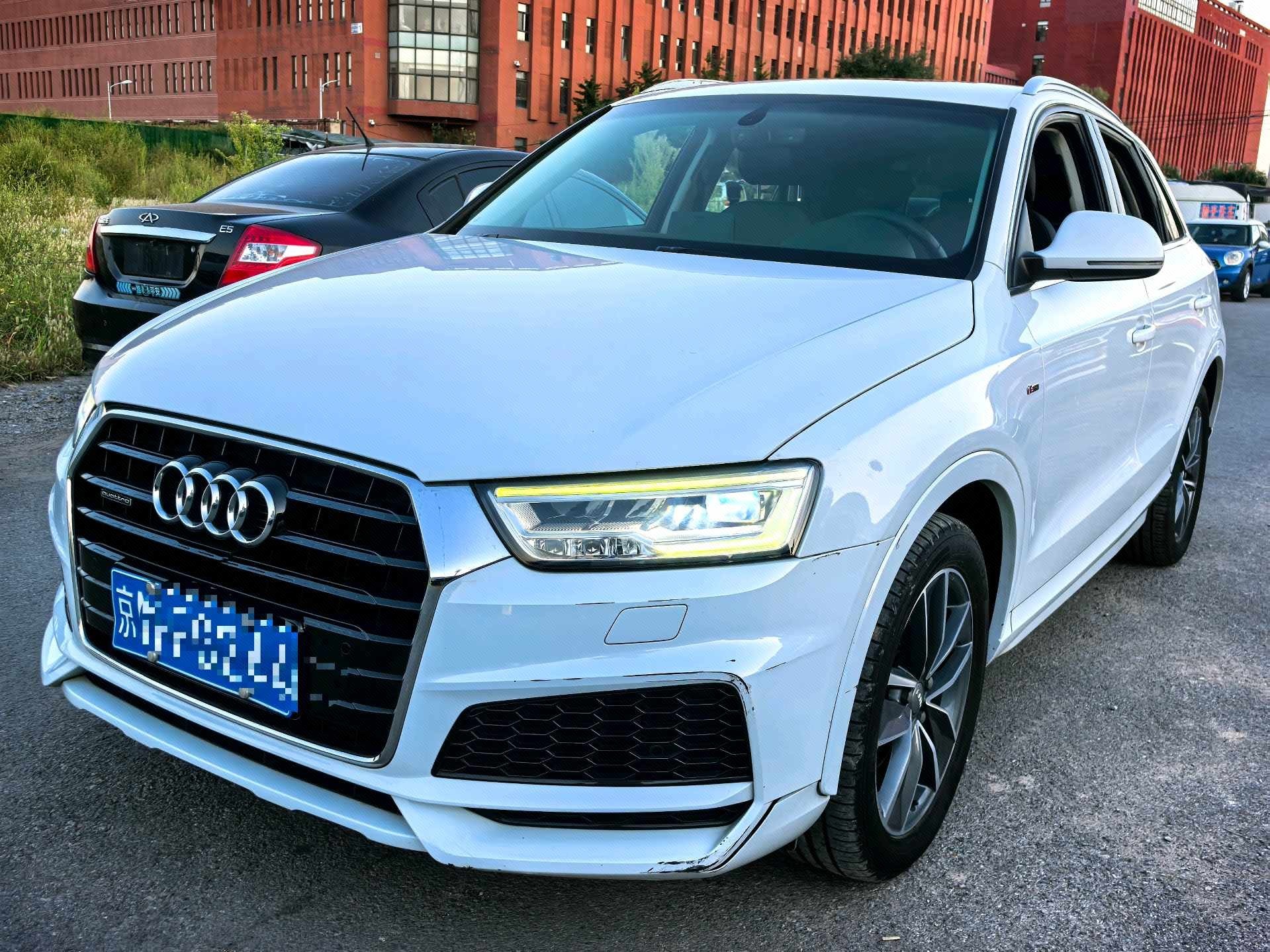 Audi Q3 2018 car image 