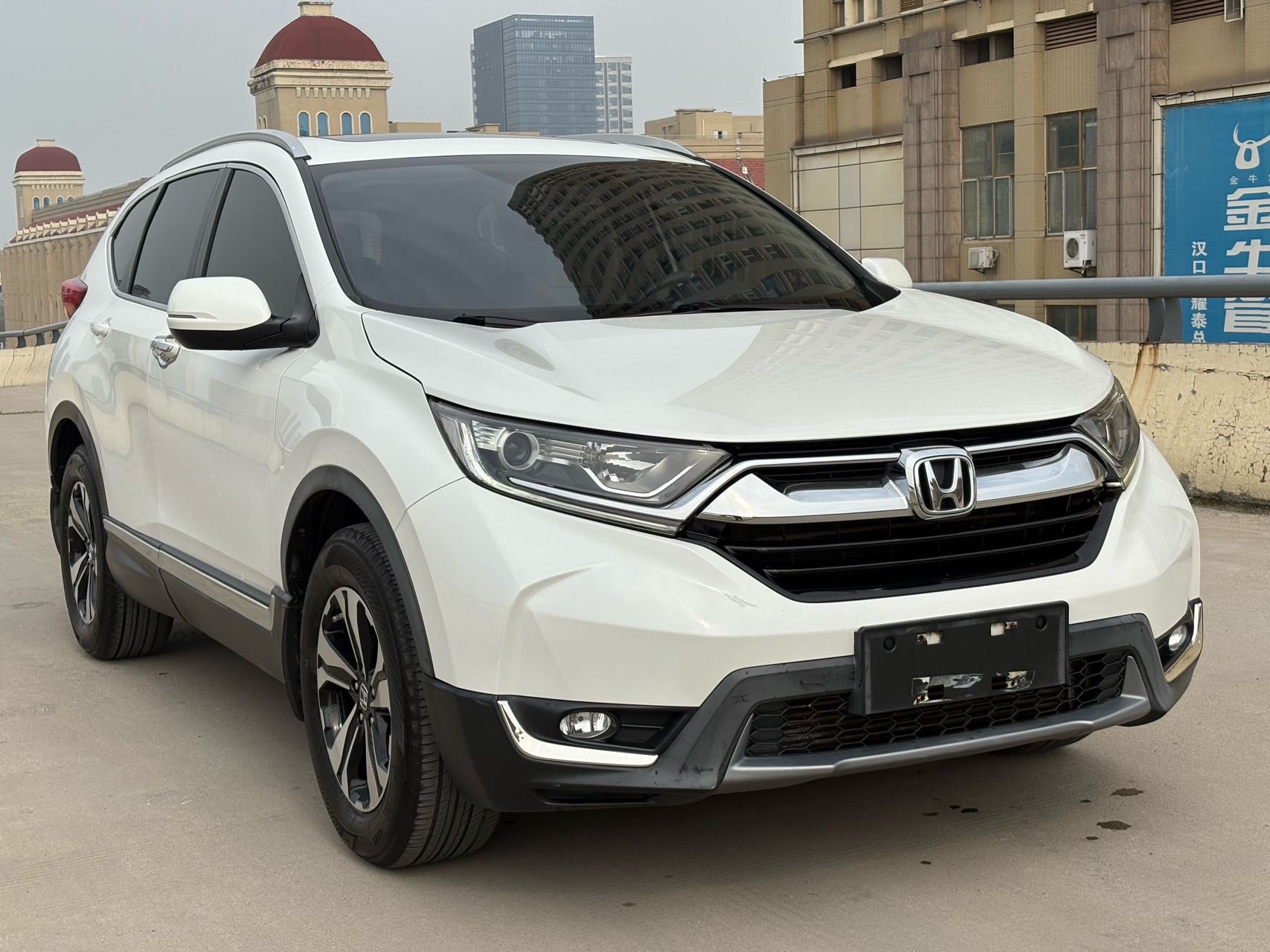 Honda CR-V 2019 car image #3