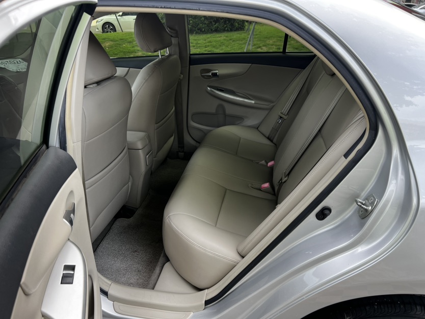Toyota Corolla 2013 car image #6