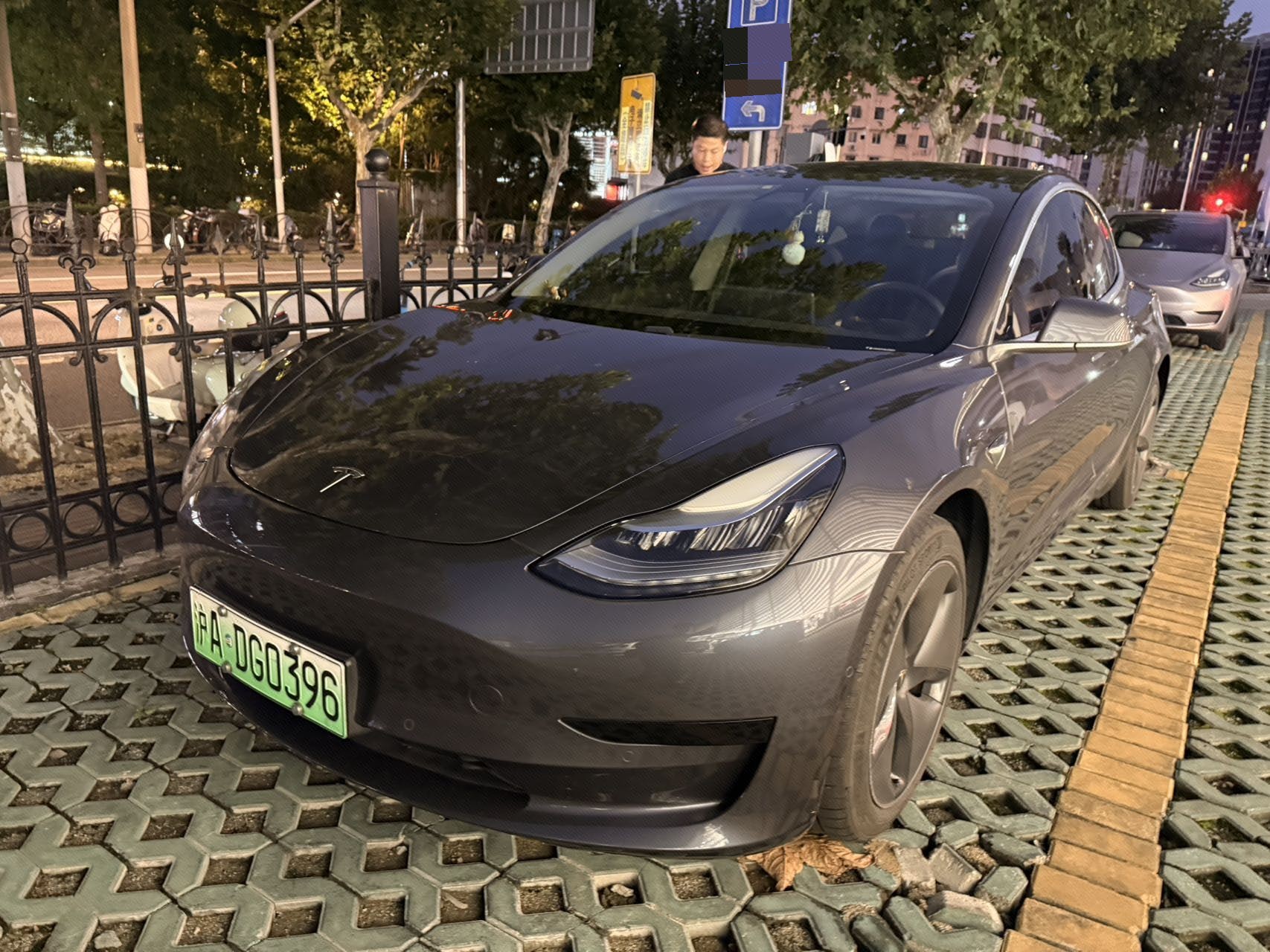 Tesla Model 3 2020 imagem de carro 