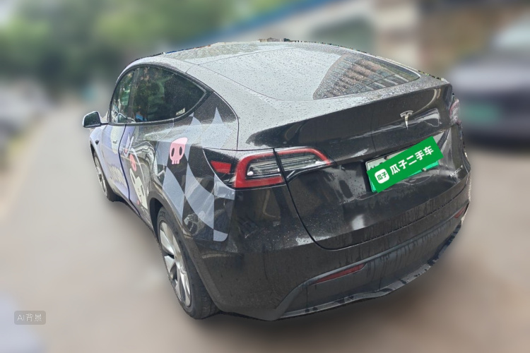 Tesla Model Y 2022 #5 Tesla Model Y 2022 car image #5