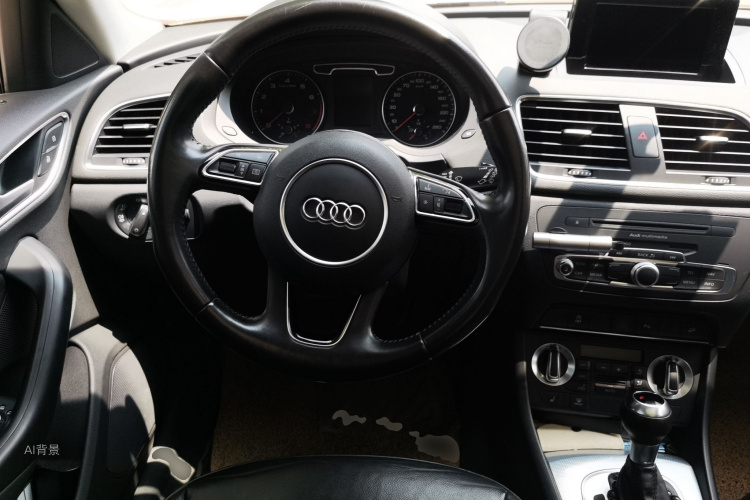Audi Q3 2015 #12 Audi Q3 2015 car image #12