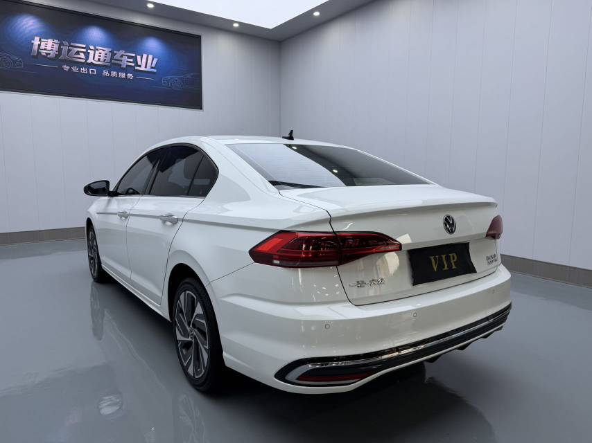 Volkswagen Bora 2023 car image #4