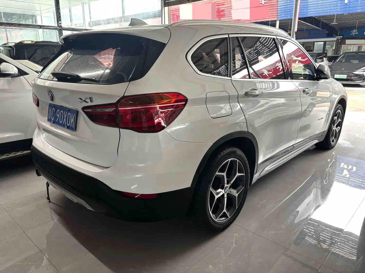 BMW X1 2018 #9 BMW X1 2018 car image #9