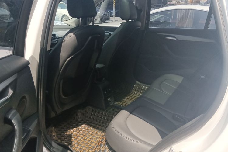 BMW X1 2017 image de voiture #17