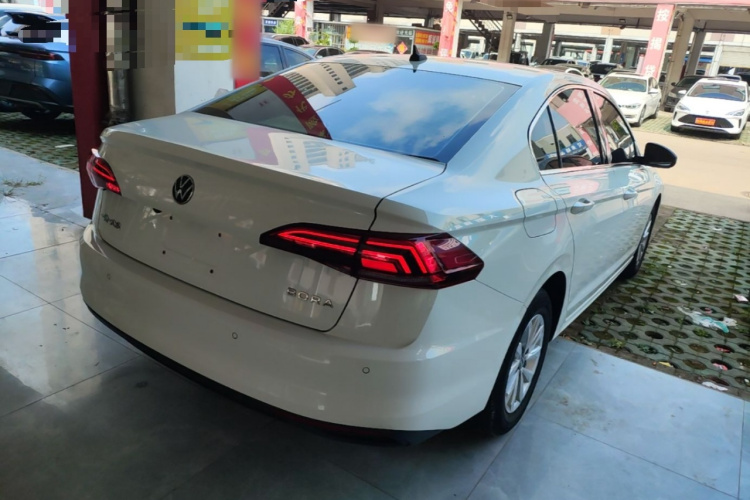 Volkswagen Bora 2021 car image #7
