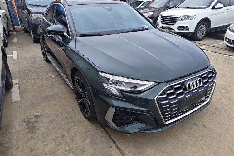 Audi A3 2021 car image #4