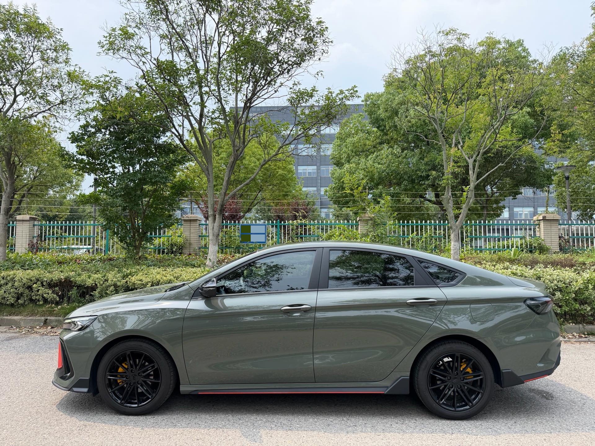 GEELY Binray 2023 car image #3