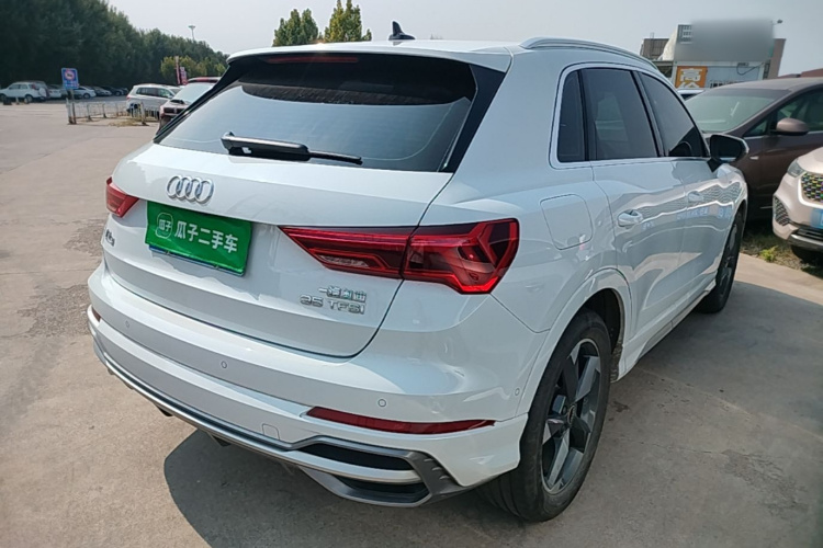 Audi Q3 2023 #7 Audi Q3 2023 car image #7