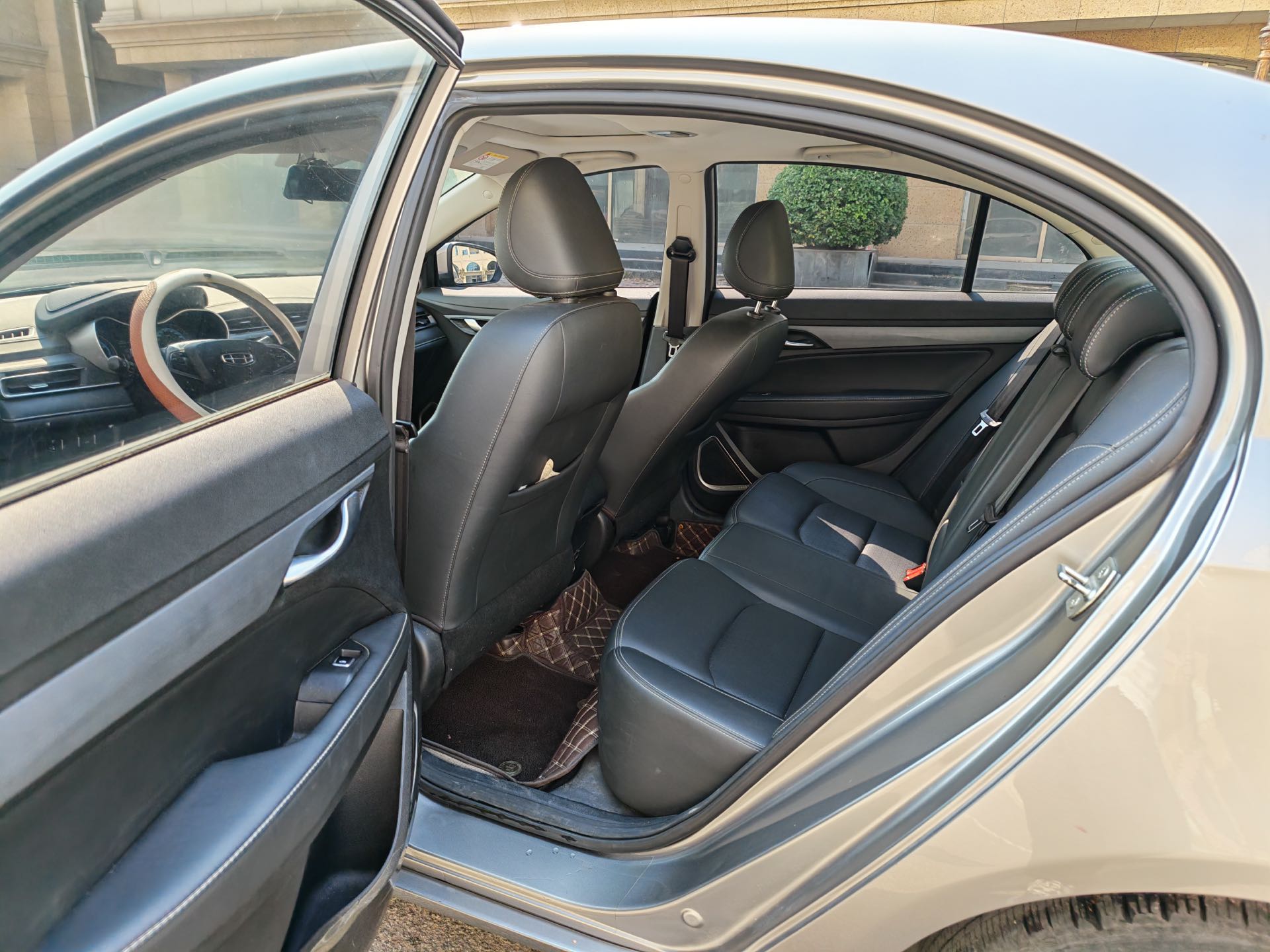 GEELY Emgrand 2021 #8 GEELY Emgrand 2021 car image #8