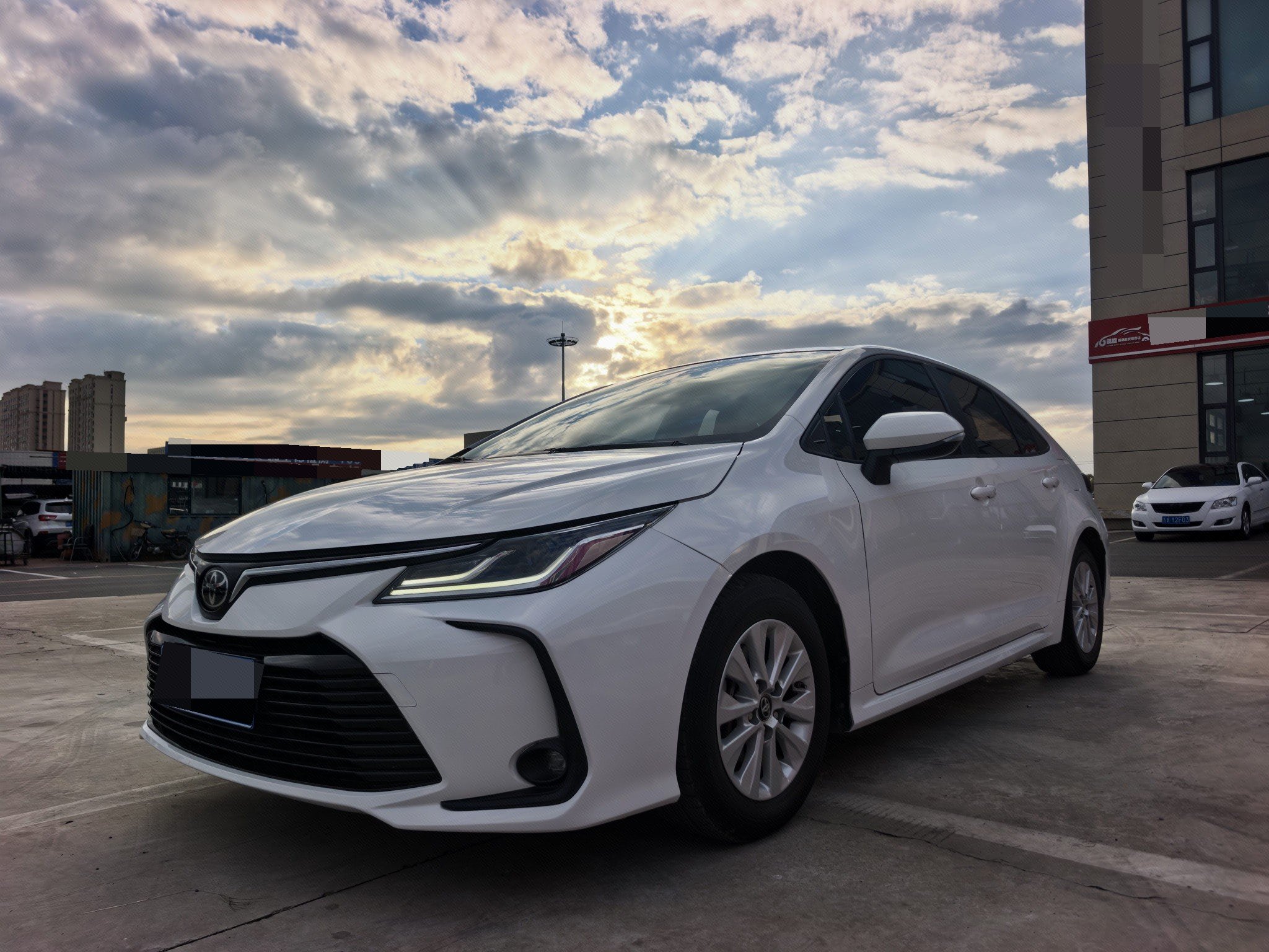 Toyota Corolla 2023 изображение автомобиля 