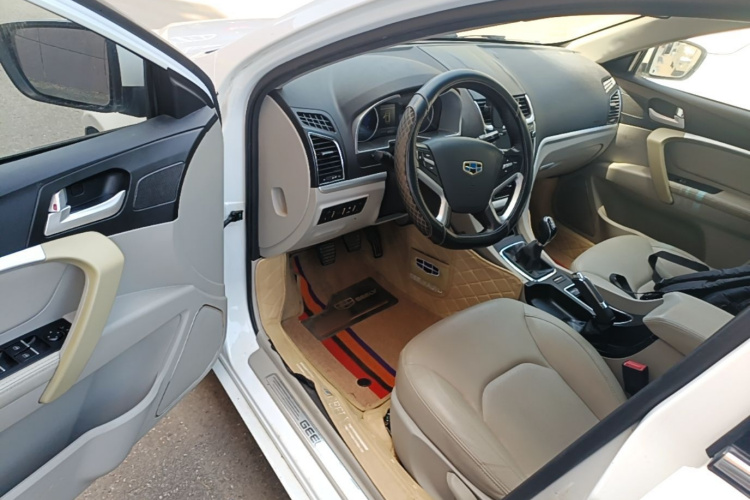 GEELY Emgrand 2015 car image #12