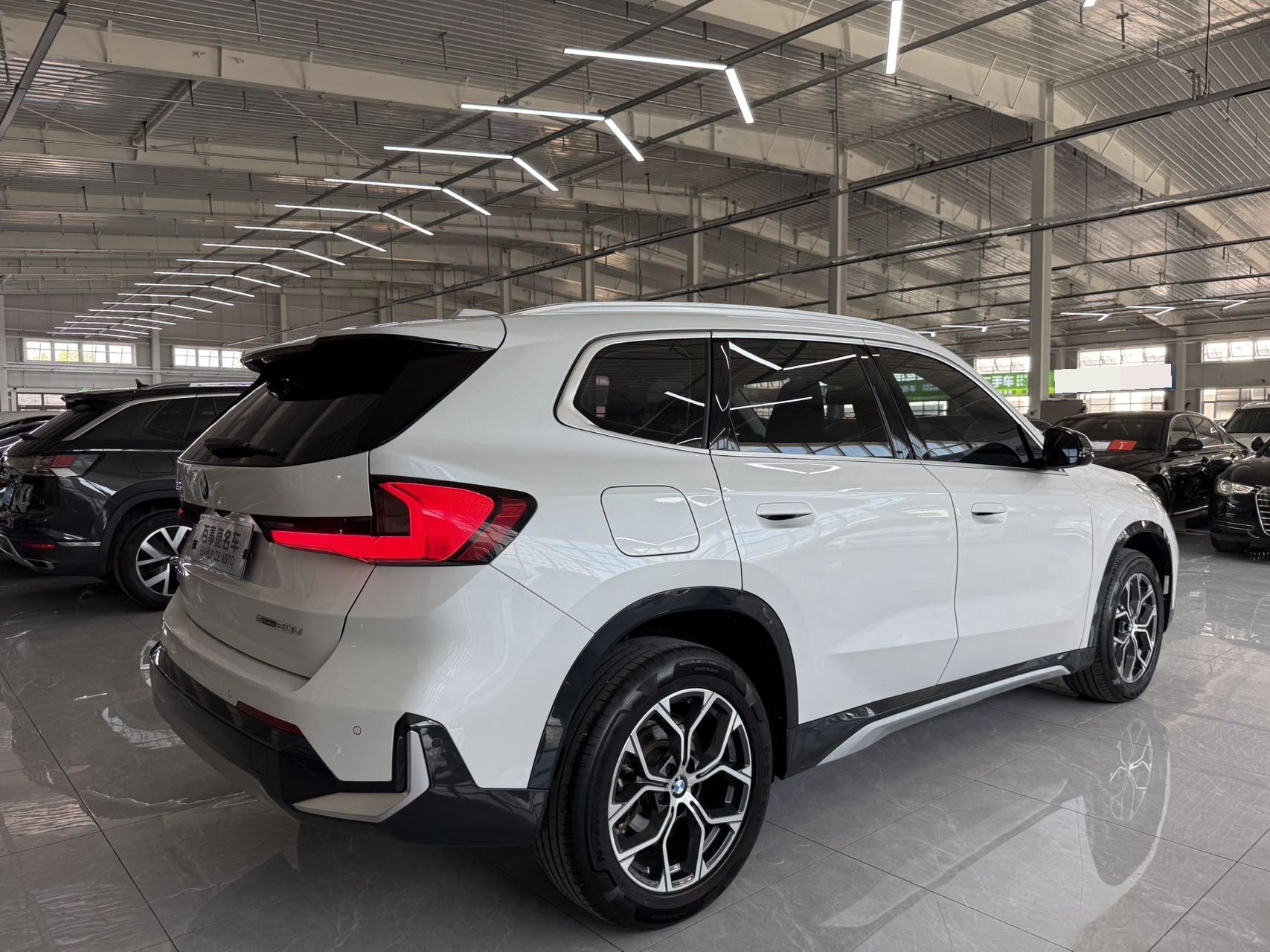 BMW X1 2023 image de voiture #9