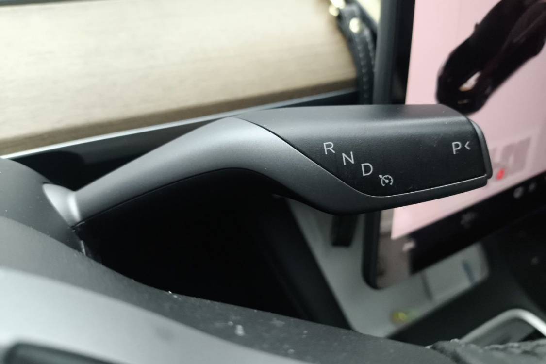Tesla Model 3 2021 #27 Tesla Model 3 2021 car image #27