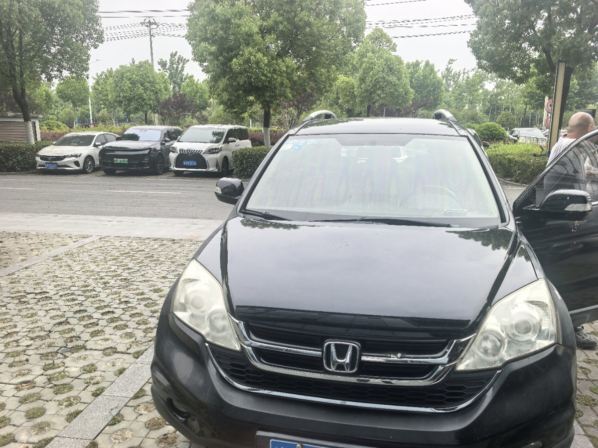 Honda CR-V 2011 Honda CR-V 2011 car image