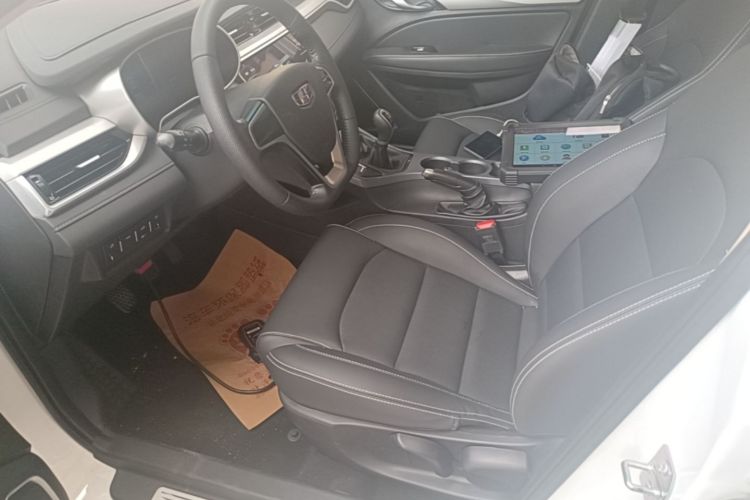 GEELY Emgrand 2019 #15 GEELY Emgrand 2019 car image #15