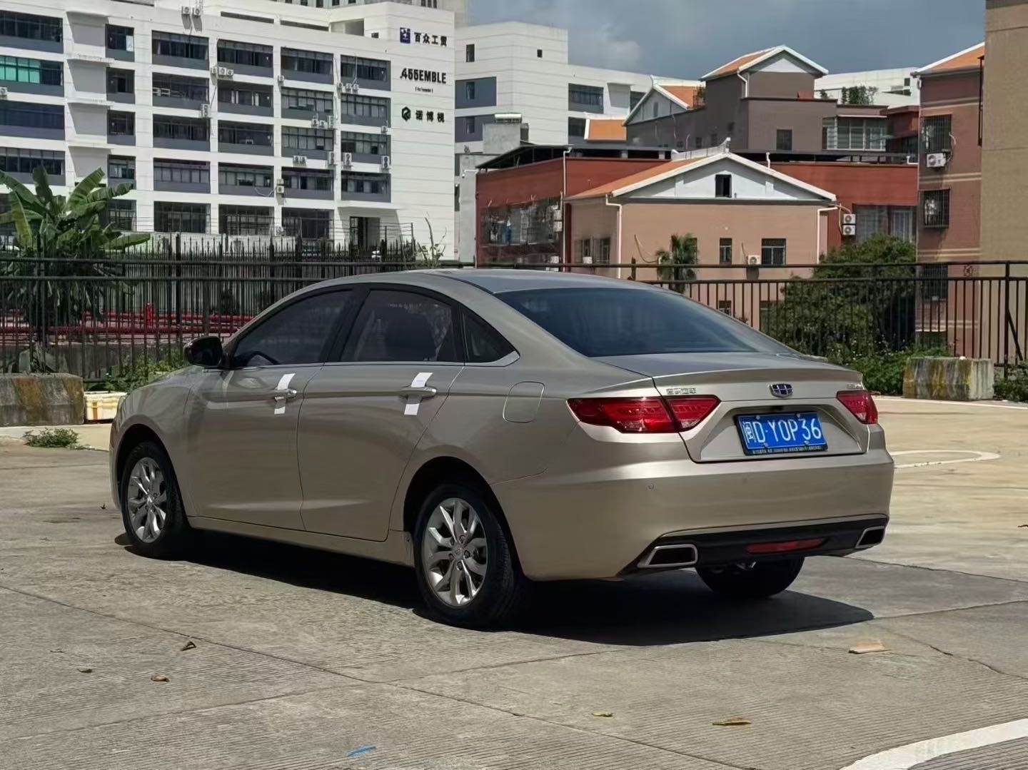 GEELY Emgrand GL 2017 car image #4