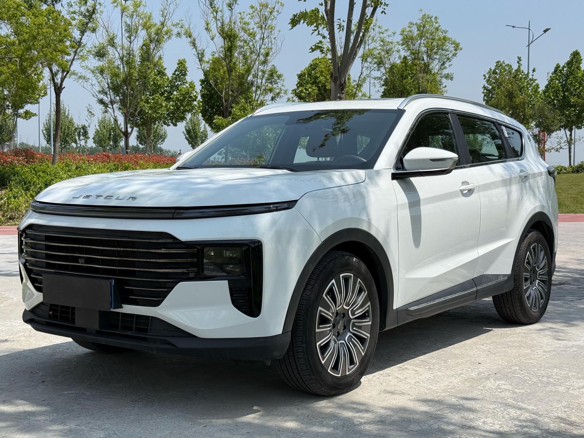 Jetour X70 PLUS 2024 car image 