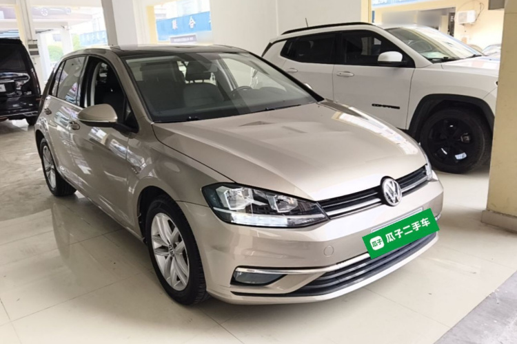 Volkswagen Golf 2020 #4 Volkswagen Golf 2020 car image #4