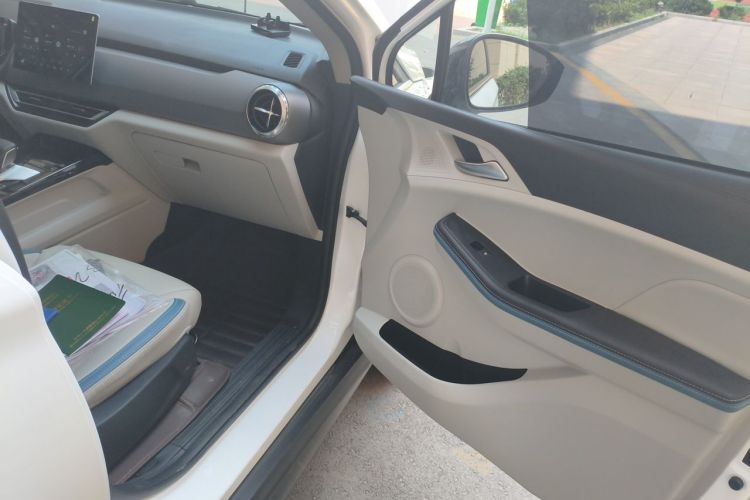 BYD Yuan Pro 2023 #23 BYD Yuan Pro 2023 صورة سيارة #23