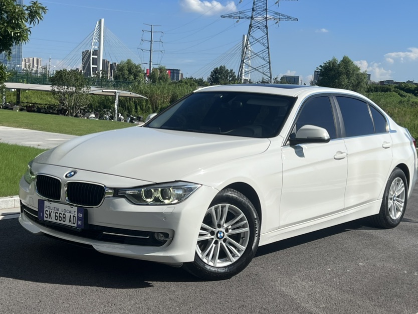 BMW 3 Series 2014 BMW 3 Series 2014 car image