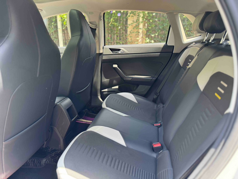 Volkswagen Polo 2023 car image #6