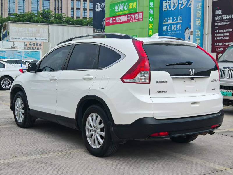 Honda CR-V 2014 #8 Honda CR-V 2014 car image #8