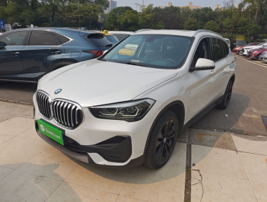 BMW X1 2021 BMW X1 2021 car image