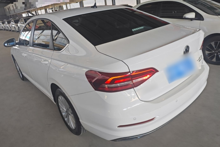 Volkswagen Lavida 2021 car image #5