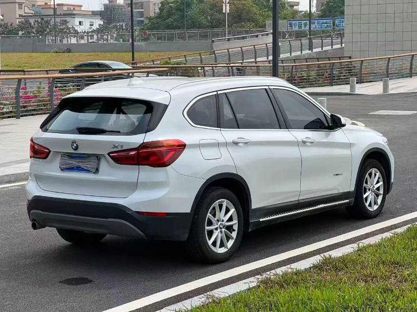 BMW X1 2017 #2 BMW X1 2017 car image #2