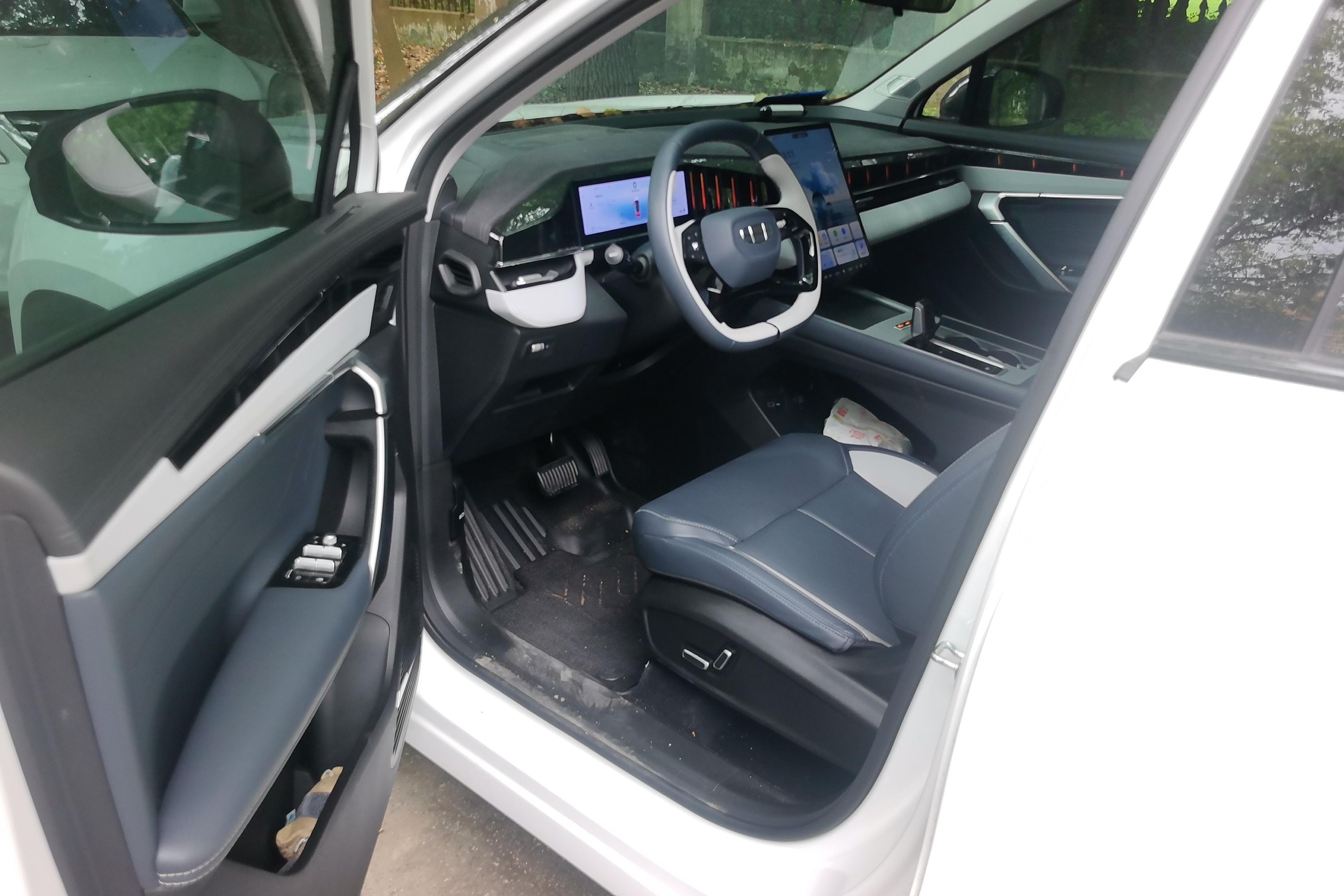 GEELY Boyue L 2024 car image #6