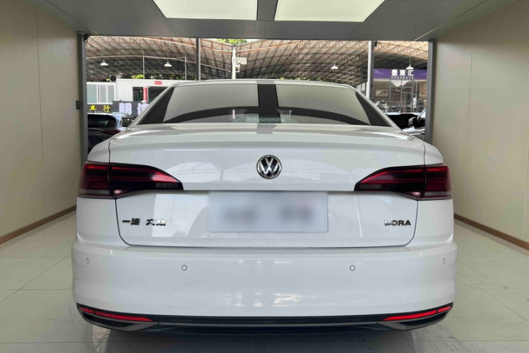 Volkswagen Bora 2020 #3 Volkswagen Bora 2020 car image #3