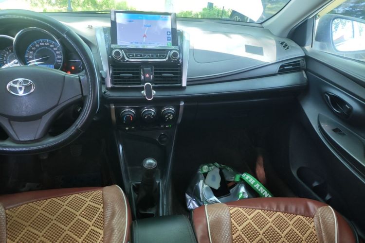 Toyota Vios 2015 car image #13