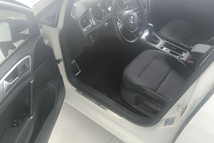 Volkswagen Golf 2018 #16 Volkswagen Golf 2018 car image #16
