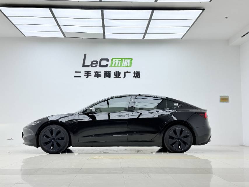 Tesla Model 3 2023 #8 Tesla Model 3 2023 car image #8