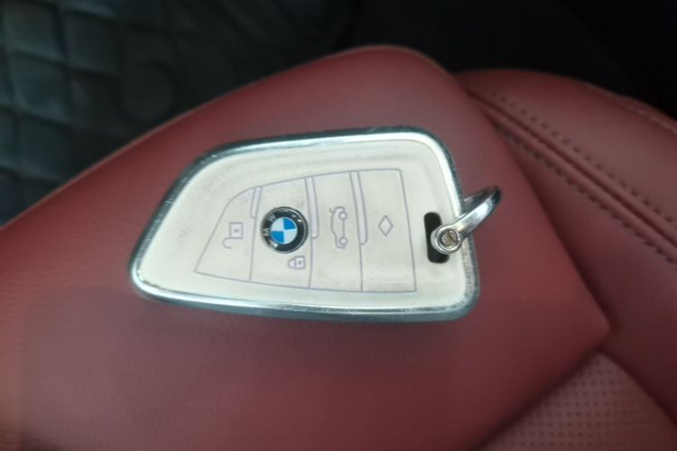 BMW 3 Series 2022 #9 BMW 3 Series 2022 car image #9