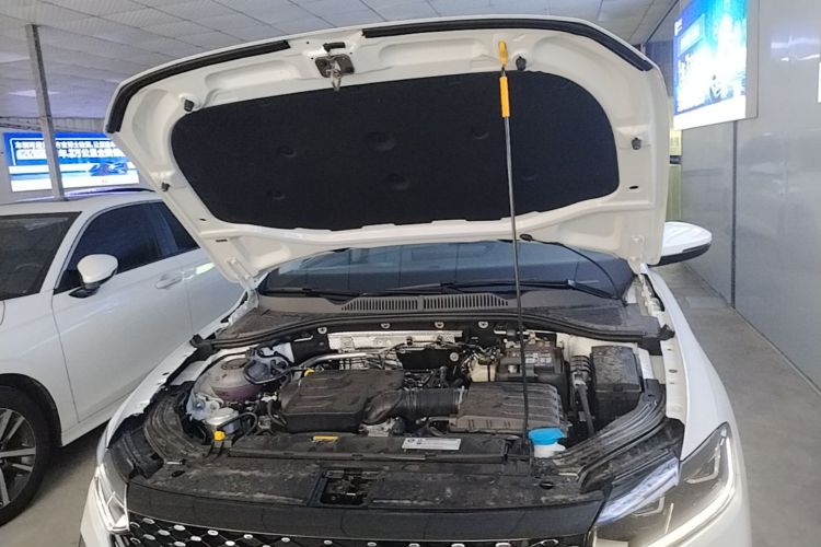 Volkswagen Lavida 2026 car image #25